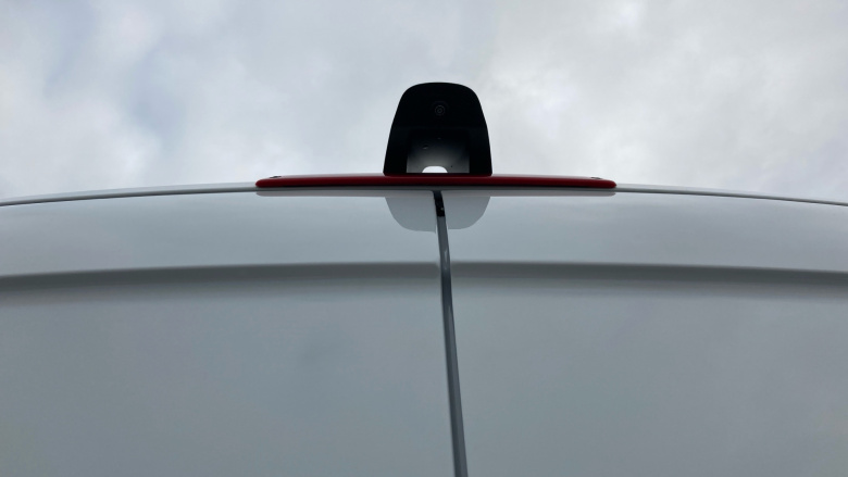 Mercedes-Benz Sprinter E314 L2 Electric Rwd 100kW 81kWh Pro Van Auto